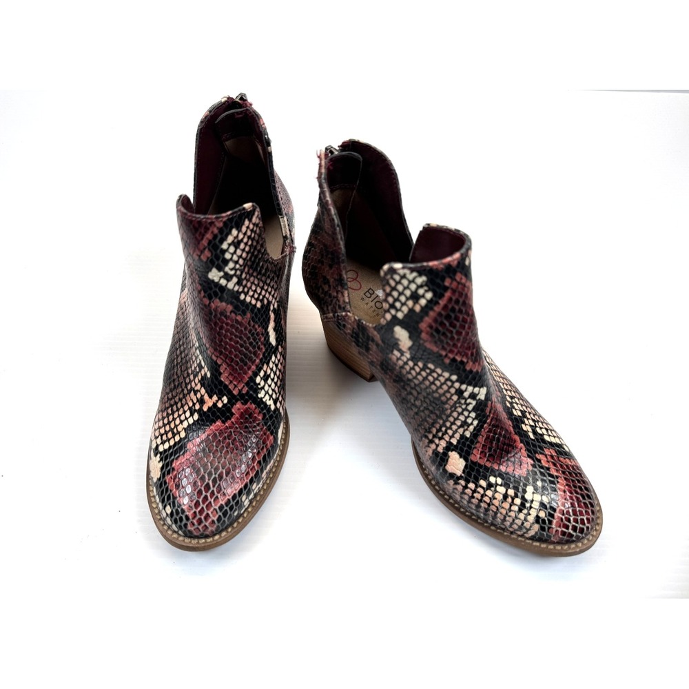 Blondo Neda Red Snake Leather Boots Women 6M‎ EUC Leather Zip Closure Block Heel